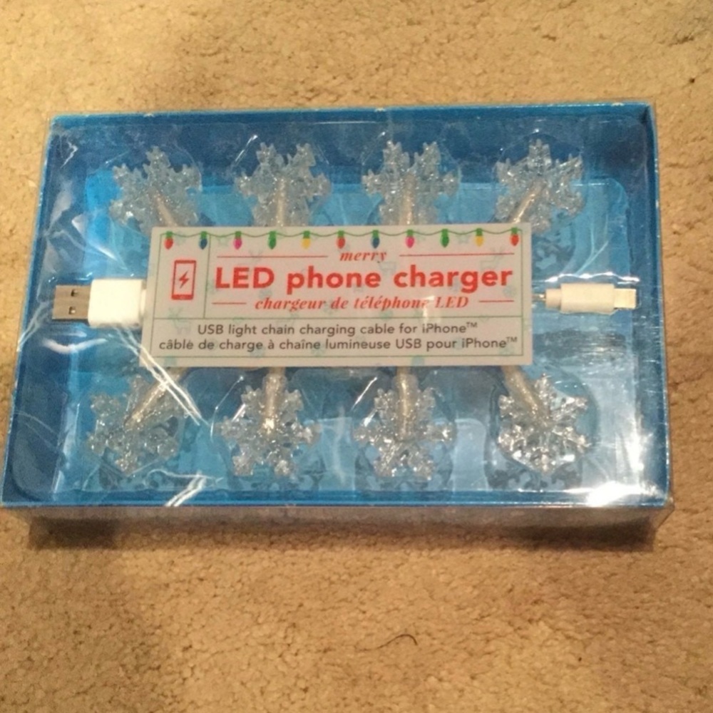 USB snowflake LED light string Phone Charger